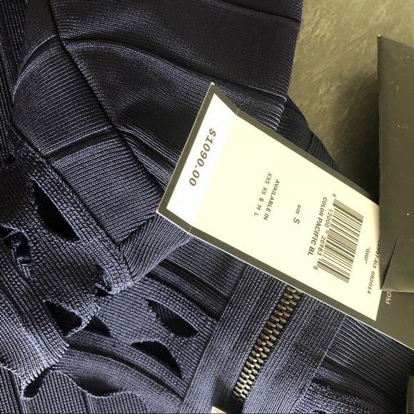 Herve Leger crop top - Picture 7 of 8